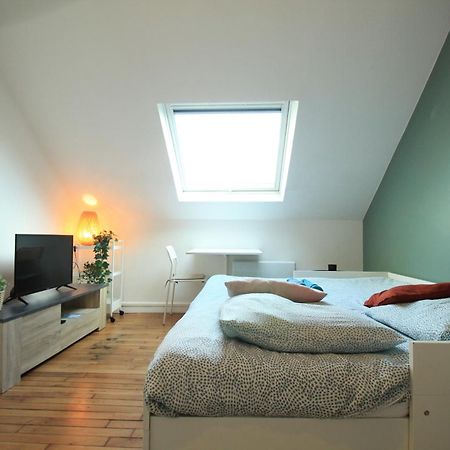 Disponible - Appartement Entier - 10Mn Rer B Aeroport Cdg - Paris Gare Du Nord, T11 Express, Le Bourget, Tout Equipe, Netflix Gratuit, 3 Personnes, 4Eme Etage, Escaliers, Parc Des Expositions, Parking Rue Gratuit Apres 19H ドランシー エクステリア 写真