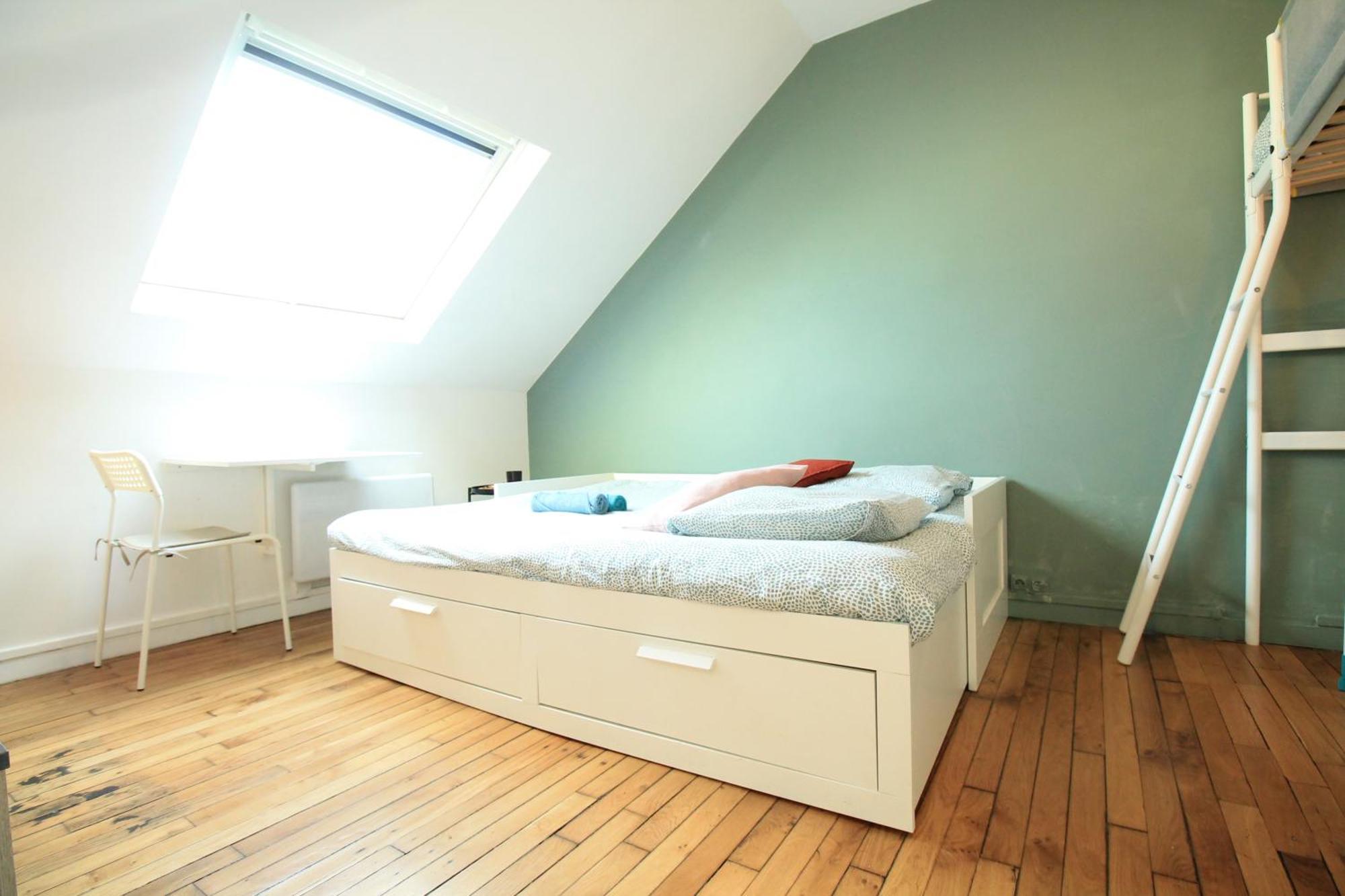 Disponible - Appartement Entier - 10Mn Rer B Aeroport Cdg - Paris Gare Du Nord, T11 Express, Le Bourget, Tout Equipe, Netflix Gratuit, 3 Personnes, 4Eme Etage, Escaliers, Parc Des Expositions, Parking Rue Gratuit Apres 19H ドランシー エクステリア 写真