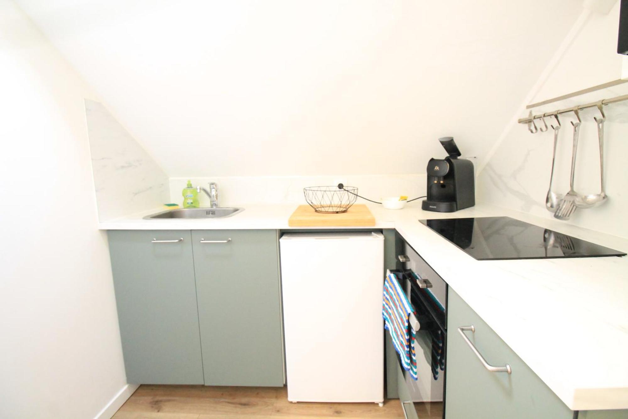 Disponible - Appartement Entier - 10Mn Rer B Aeroport Cdg - Paris Gare Du Nord, T11 Express, Le Bourget, Tout Equipe, Netflix Gratuit, 3 Personnes, 4Eme Etage, Escaliers, Parc Des Expositions, Parking Rue Gratuit Apres 19H ドランシー エクステリア 写真
